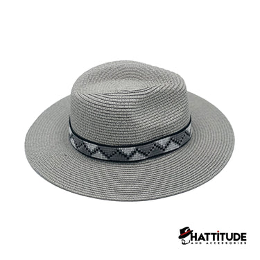 Grey Lady - Hattitude